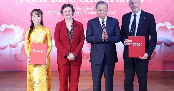 Tiến sĩ Nguyễn Thị Phương Thảo góp 13,7 triệu bảng Anh cho quỹ học bổng của đại học Oxford