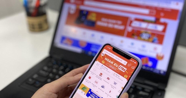 9 tháng đầu năm, người Việt chi 306 nghìn tỷ đồng mua hàng trên mạng