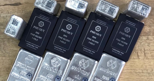 Giá bạc quay đầu giảm sau khi bất ngờ tăng vọt