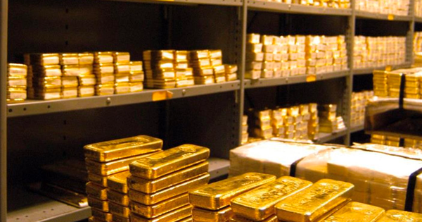 Không phải Ấn Độ hay Trung Quốc, một quốc gia châu Á bất ngờ trở thành 'cá mập' gom vàng nhiều nhất: 'Cất kho' 25 tấn, bất chấp giá cao kỷ lục