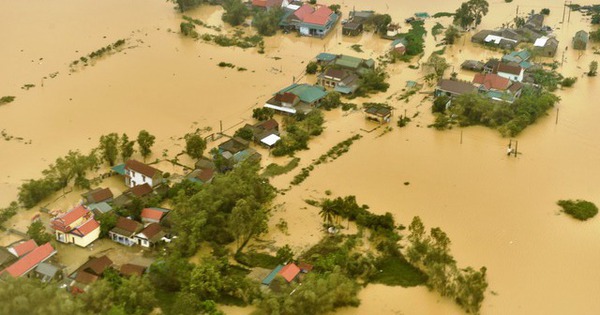 Hỏa tốc: Sẽ miễn, giảm, gia hạn thuế cho tổ chức, cá nhân, doanh nghiệp bị thiệt hại do bão số 10, số 11