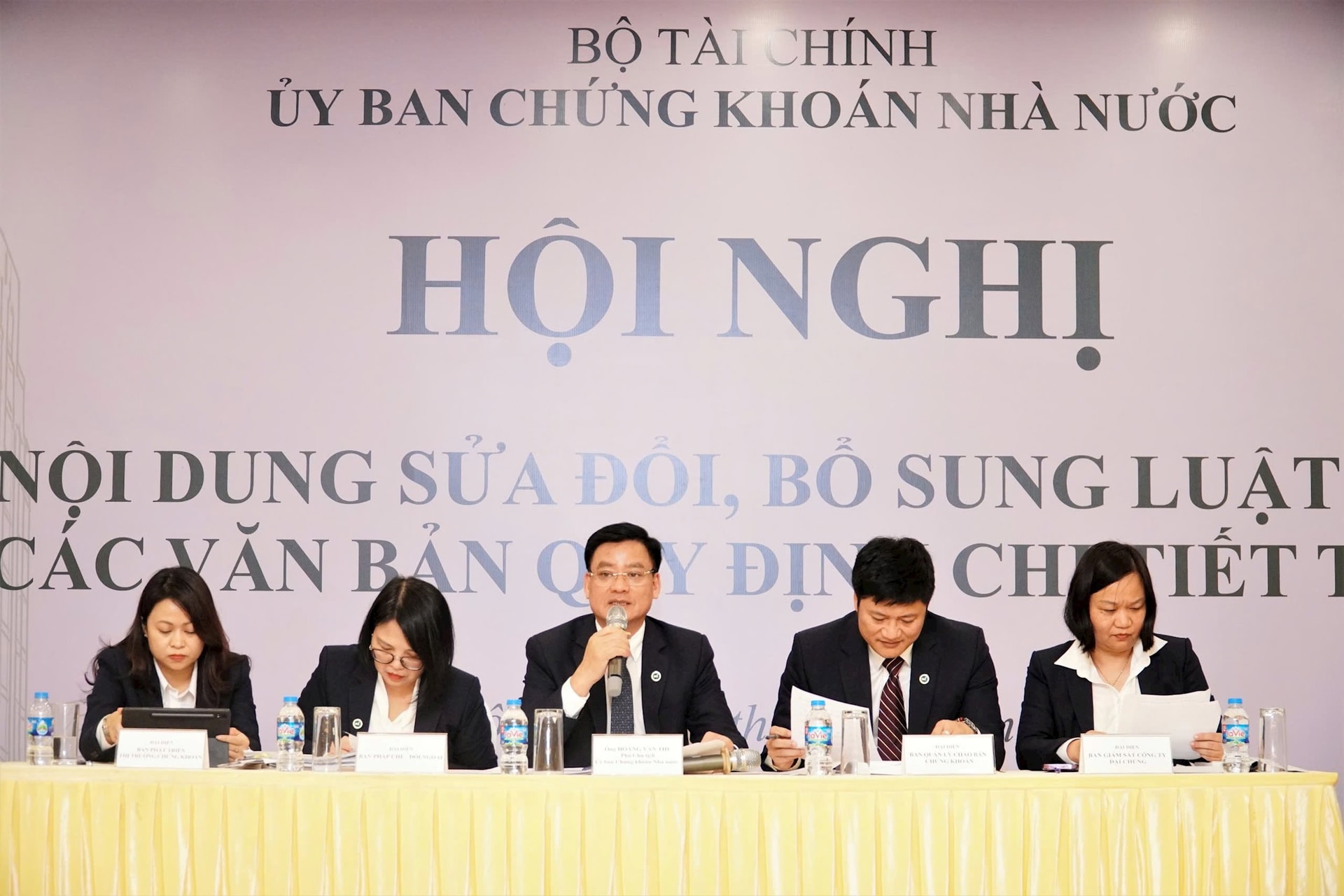 Phó Chủ tịch UBCKNN: Việc nâng cao chất lượng hàng hóa và cải cách hành chính tạo đà thu hút dòng vốn ngoại - Ảnh 1