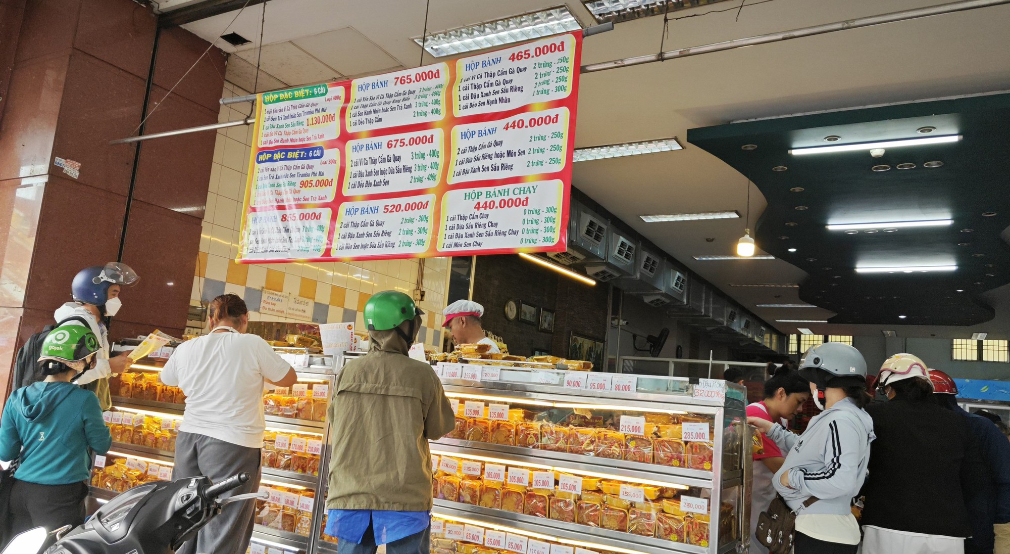 Diễn biến lạ lùng của mùa bánh trung thu 2025 và những lý giải từ chuyên gia - Ảnh 4