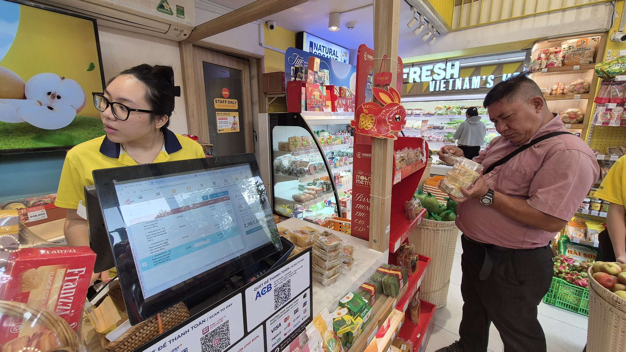 Diễn biến lạ lùng của mùa bánh trung thu 2025 và những lý giải từ chuyên gia - Ảnh 5