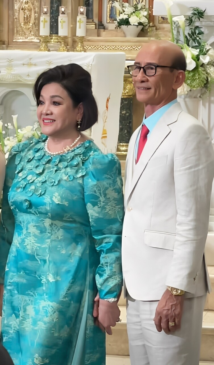 Bà trùm Ngọc Biển: Từ người thu phế liệu thành chủ chuỗi doanh nghiệp, đứng sau khu phức hợp 1.100 tỷ ở Đà Lạt - Ảnh 1