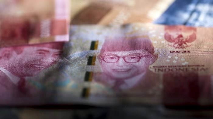 Tỷ phú ở nước láng giềng Việt Nam đồng loạt xuống tiền mua loại tài sản với lãi suất siêu thấp để thể hiện lòng yêu nước - Ảnh 1