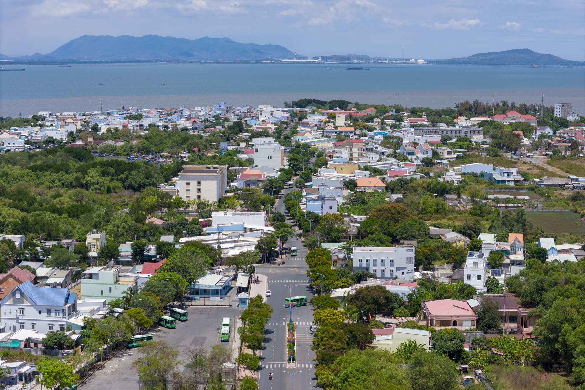 Vingroup muốn xây cầu vượt biển hiện đại nhất Việt Nam, top đầu khu vực: Đưa TP.HCM thành "con rồng" ĐNÁ? - Ảnh 27