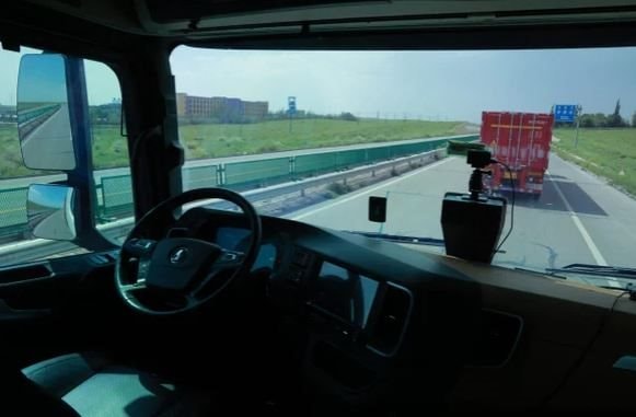 Trung Quốc biến 'thành phố ma' thành trung tâm đào tạo xe tự lái, quyết sửa sai sau 13 năm đối diện cú sốc khoáng sản - Ảnh 3