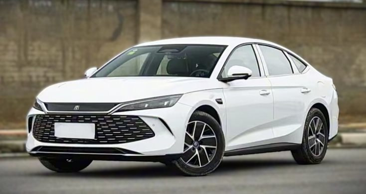 BYD trình làng sedan hybrid thế hệ mới ăn xăng chỉ 2,29L/100km, giá khởi điểm hơn 300 triệu đồng - Ảnh 1