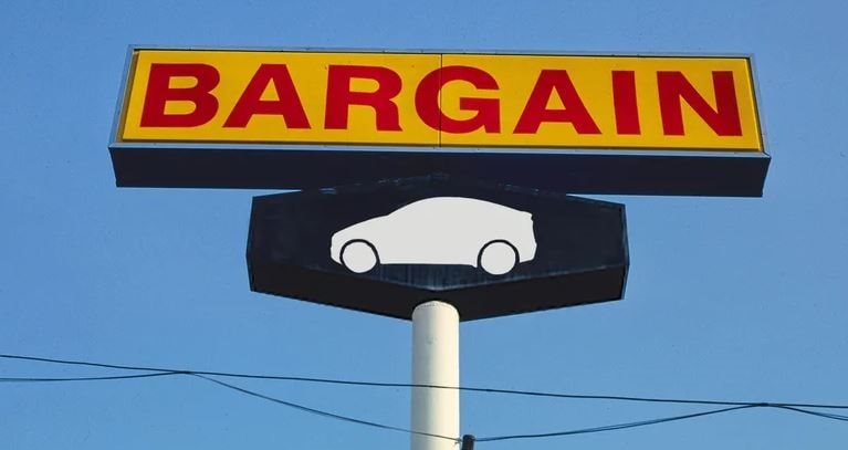 Xe điện ở Mỹ mất giá nhanh - Ảnh 1