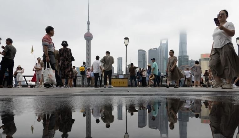 Trung tâm tài chính hàng đầu châu Á sụt lún nhanh nhất trong 4.000 năm, cuối thế kỷ này gần 20% diện tích sẽ dưới mực nước biển - Ảnh 1