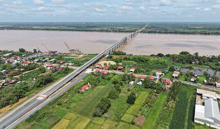 Campuchia 'trúng đậm' nhờ nguồn vốn tỷ đô từ Trung Quốc: Cầu đường bứt tốc, nông nghiệp 'bùng nổ' - Ảnh 2