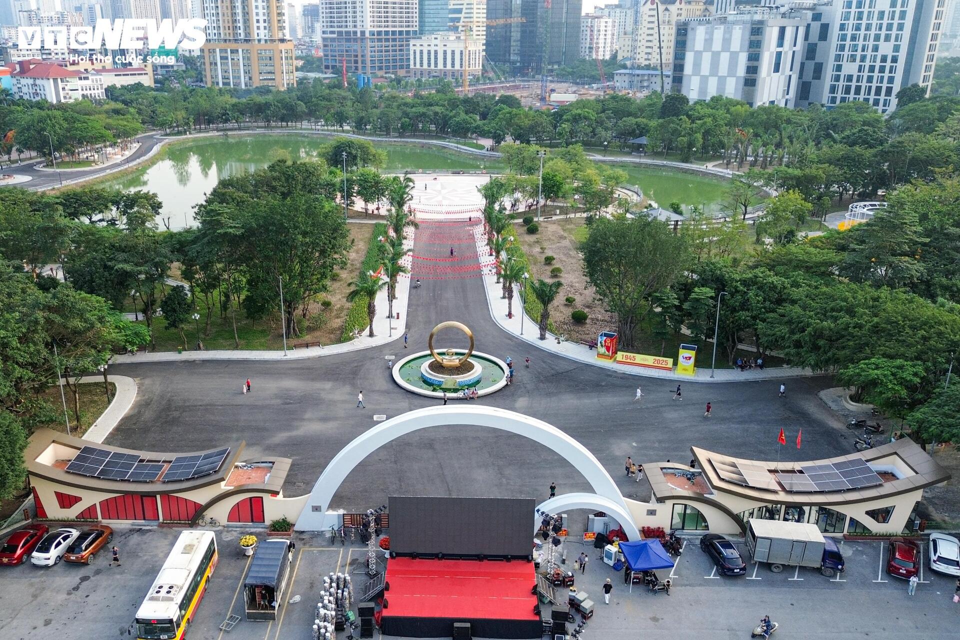 Được đầu tư cải tạo 66 tỷ đồng, công viên ở Hà Nội khang trang, khác lạ - Ảnh 4