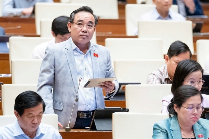 Hàng không chậm, hủy chuyến liên tục: ĐBQH kiến nghị luật hóa việc bồi thường - Ảnh 2