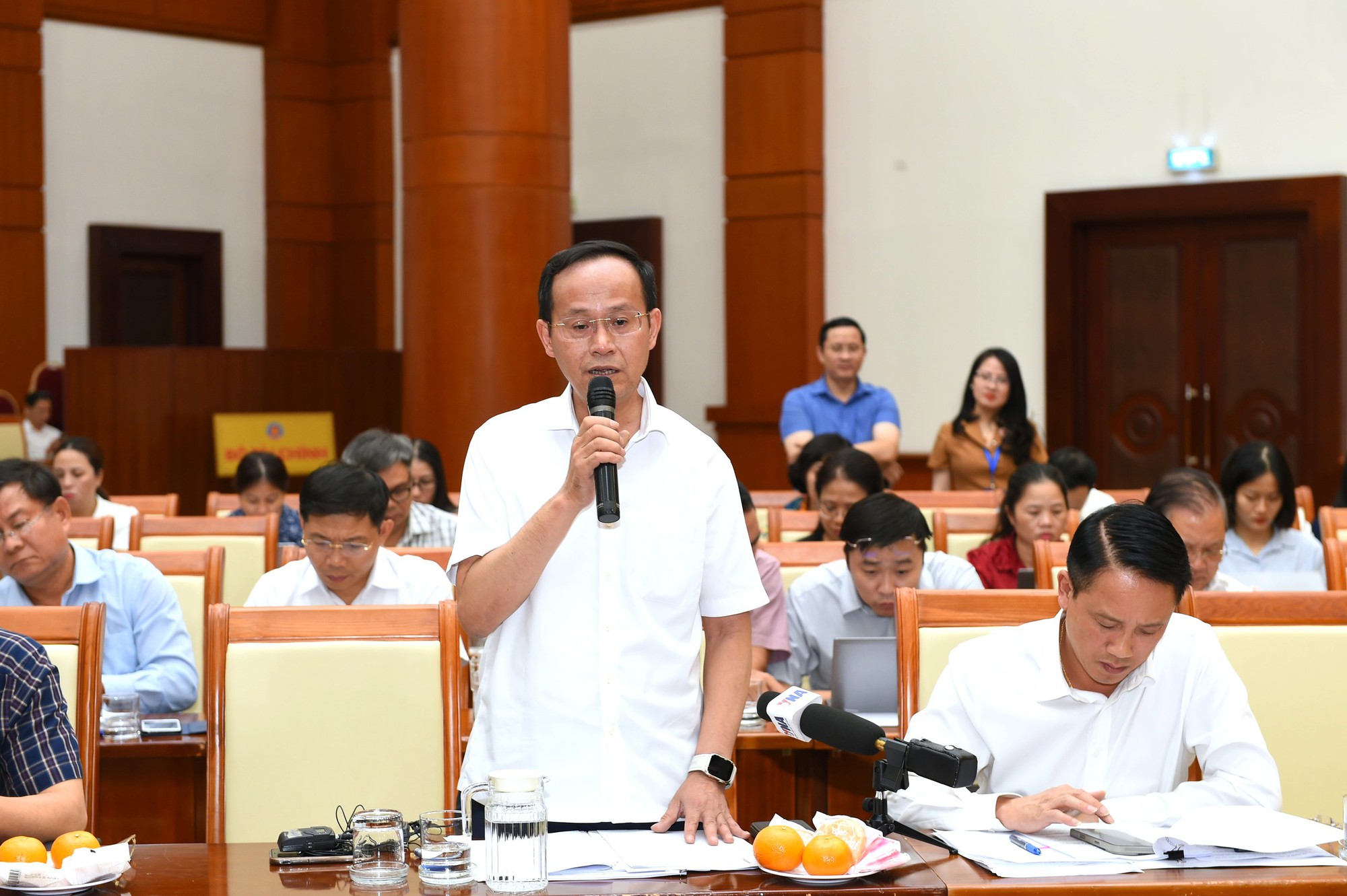 Bộ Tài chính đã trình quy định đánh thuế thu nhập 0,1% khi bán vàng miếng - Ảnh 1