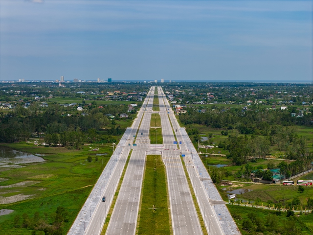 Diện mạo mới của cực tăng trưởng phát triển bậc nhất Bắc Trung Bộ - Ảnh 4