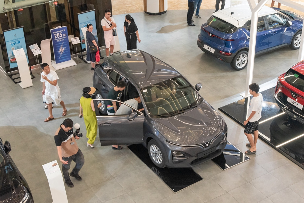 Thị trường ô tô Việt khởi sắc - Ảnh 2