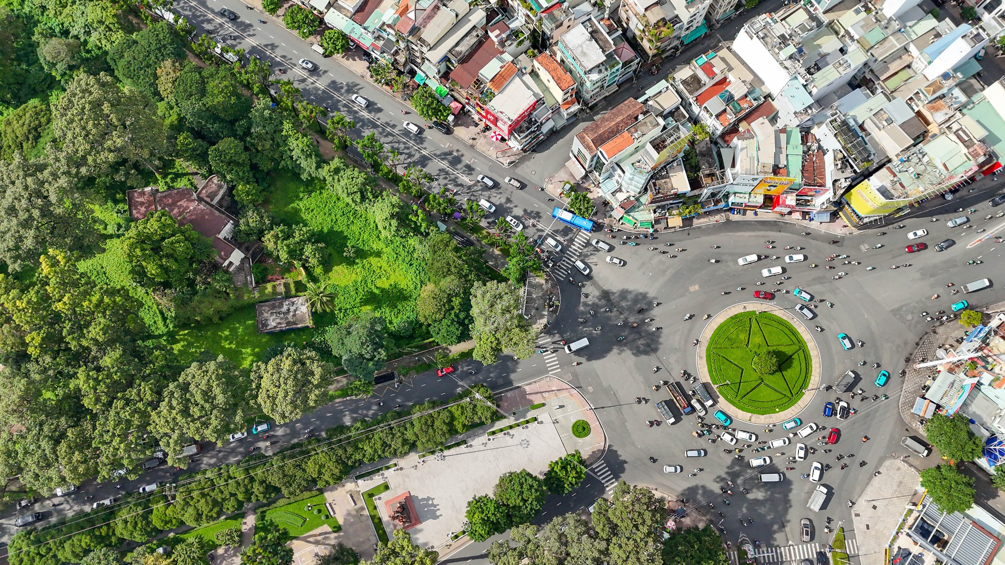 Chủ tịch UBND TP HCM chỉ đạo về dự án tại số 1 Lý Thái Tổ - Ảnh 1