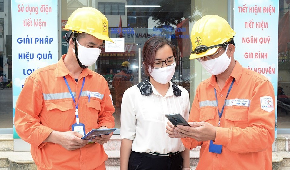 Thí điểm áp dụng giá điện 2 thành phần từ tháng 10 - Ảnh 1