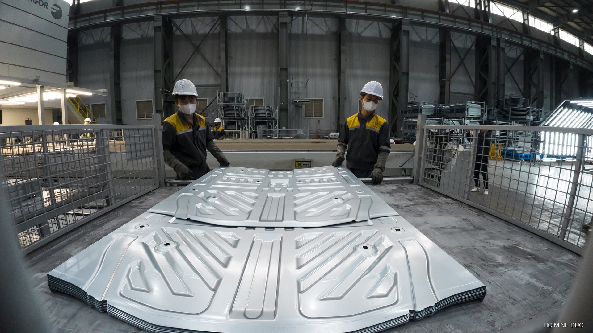 Việt Nam làm được gì cho một chiếc ô tô? Bu lông, ốc vít chỉ là "muỗi" với thứ mới nhất này - Ảnh 9