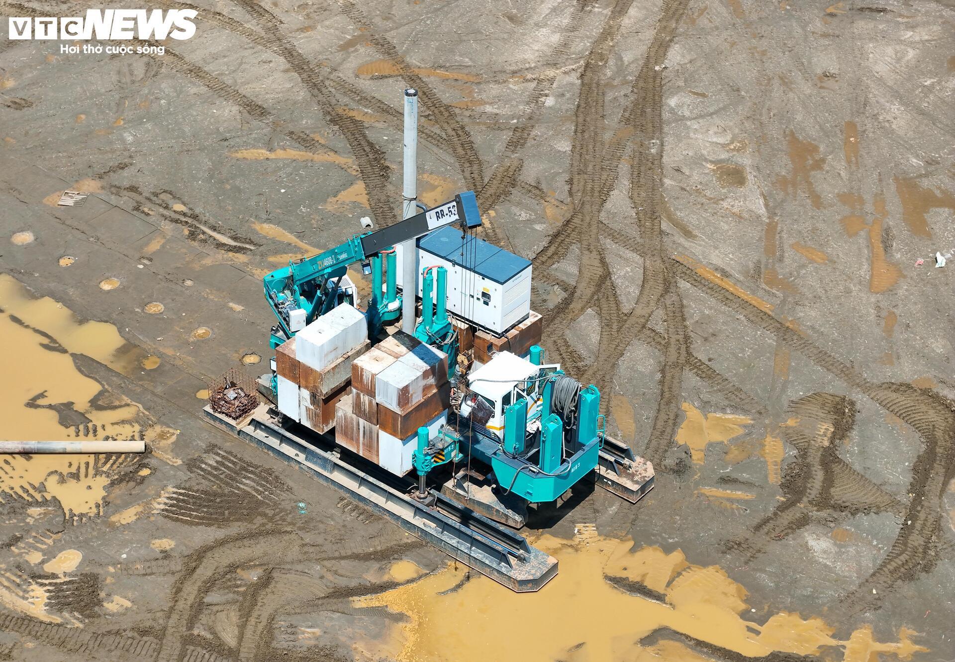 Toàn cảnh siêu dự án lấn biển Cần Giờ sau gần nửa năm khởi công - Ảnh 7