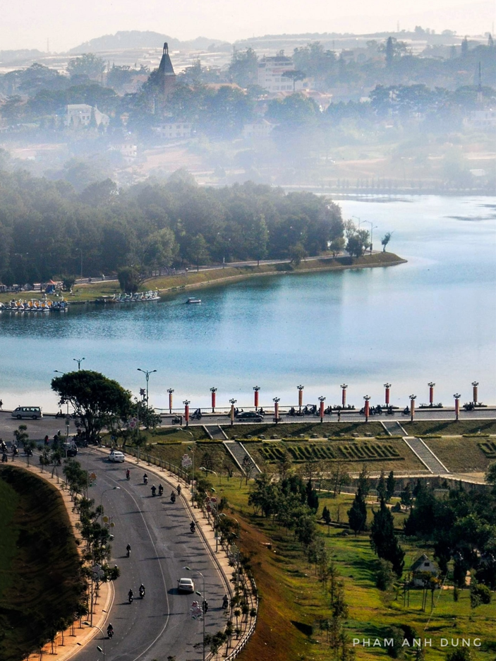 Đà Lạt trong vòng xoáy bê tông, nhà kính: Tỉnh cam kết siết quản lý xây dựng - Ảnh 1