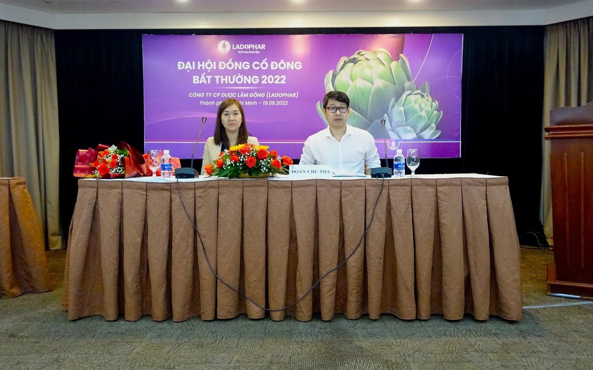 Nữ Tổng giám đốc 1 công ty trên sàn chứng khoán bất ngờ bị sa thải, khởi kiện đòi bồi thường 2 tỷ đồng, toà xử sao? - Ảnh 1