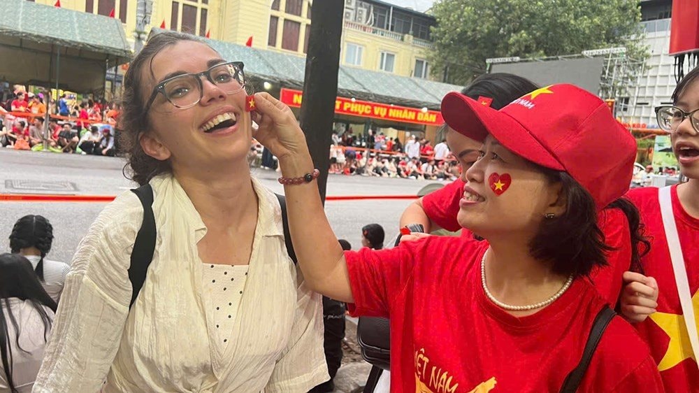 Một lĩnh vực của VN đạt kỷ lục cao nhất toàn cầu: Thu hút đông đảo người Mỹ, TQ..., riêng Nga tăng 173% - Ảnh 1