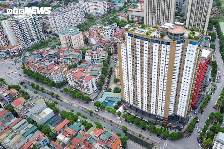 Siết tín dụng mua nhà ở thứ hai: Thị trường nguy cơ bị 'đóng băng' - Ảnh 1