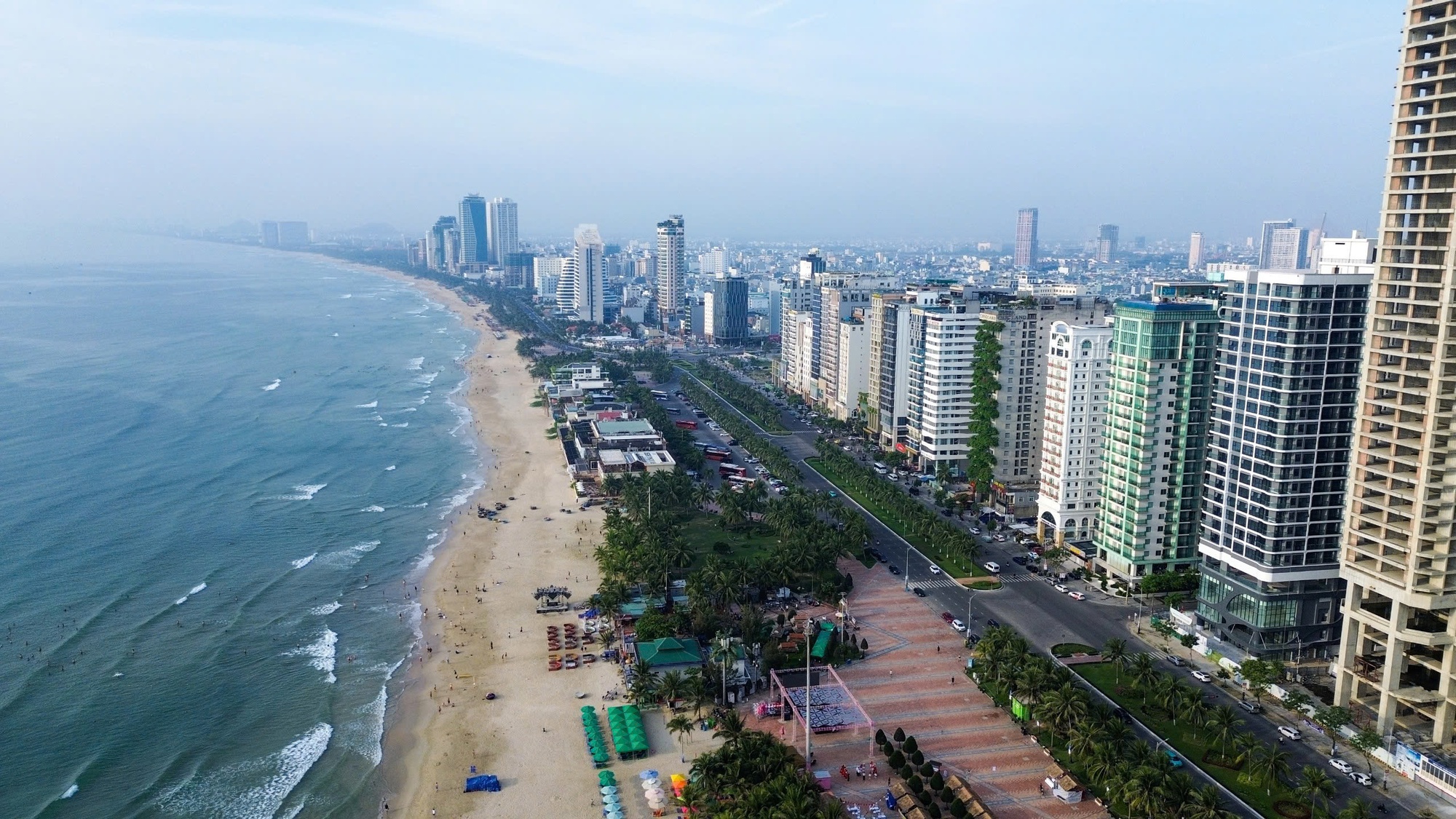 Tập đoàn Trung Quốc muốn đầu tư đường sắt đô thị kết nối Đà Nẵng - Hội An - Ảnh 1