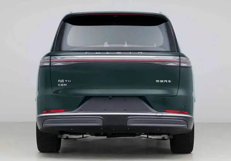 Hãng xe xây nhà máy 20.000 tỷ tại Việt Nam ra mắt SUV tiết kiệm xăng: được mệnh danh 'Range Rover giá rẻ', chạy full nhiên liệu 1.400 km - Ảnh 3