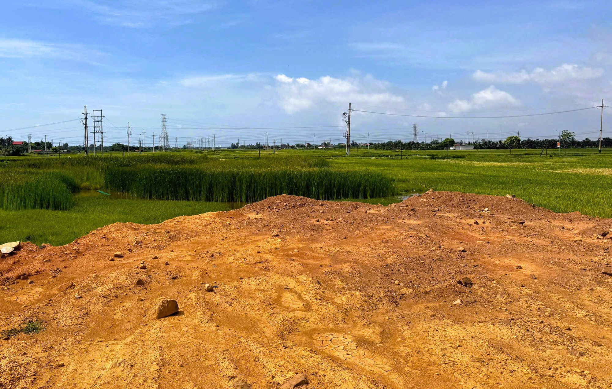 Thanh Hóa "siết" các dự án đầu tư công chưa cần thiết, thiếu vốn - Ảnh 1