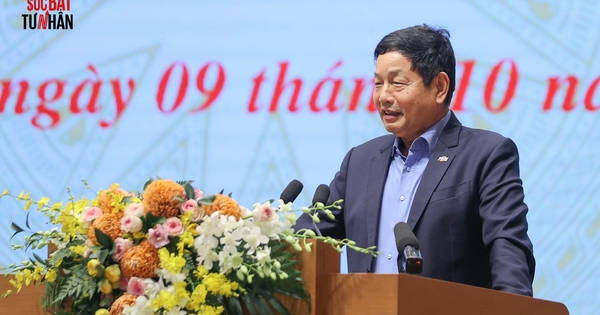 Chủ tịch FPT Trương Gia Bình hứa cùng Chính phủ "chinh phục bầu trời, vươn ra biển lớn và đi sâu vào lòng đất"