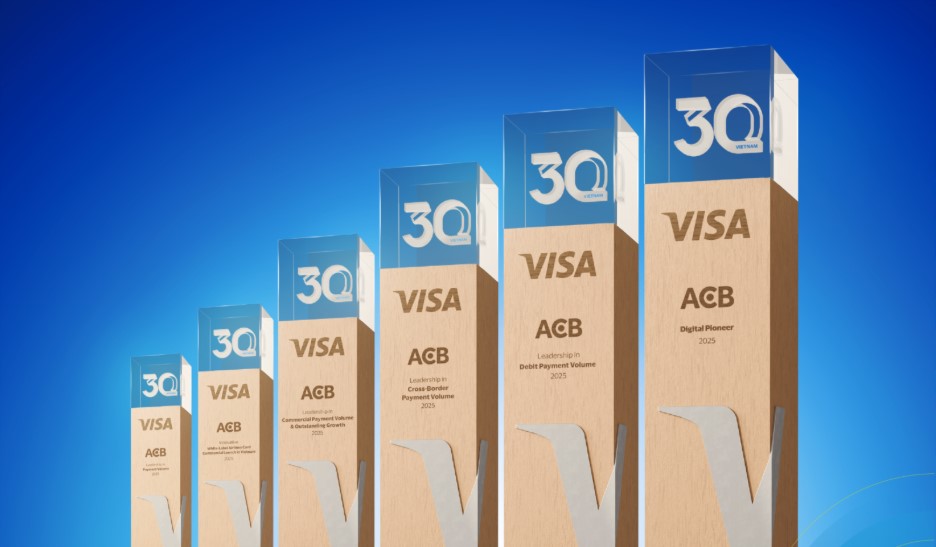ACB tiếp tục dẫn đầu thị phần thẻ Visa 2025 và bước nhảy sáng tạo về thanh toán số - Ảnh 1