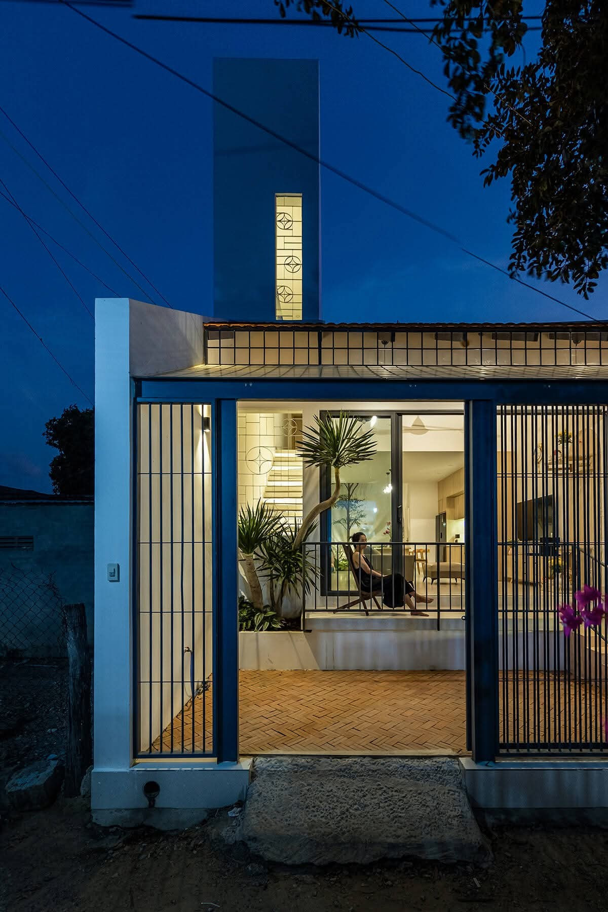 Căn nhà 170m2 với hình thức lạ mắt - Ảnh 3