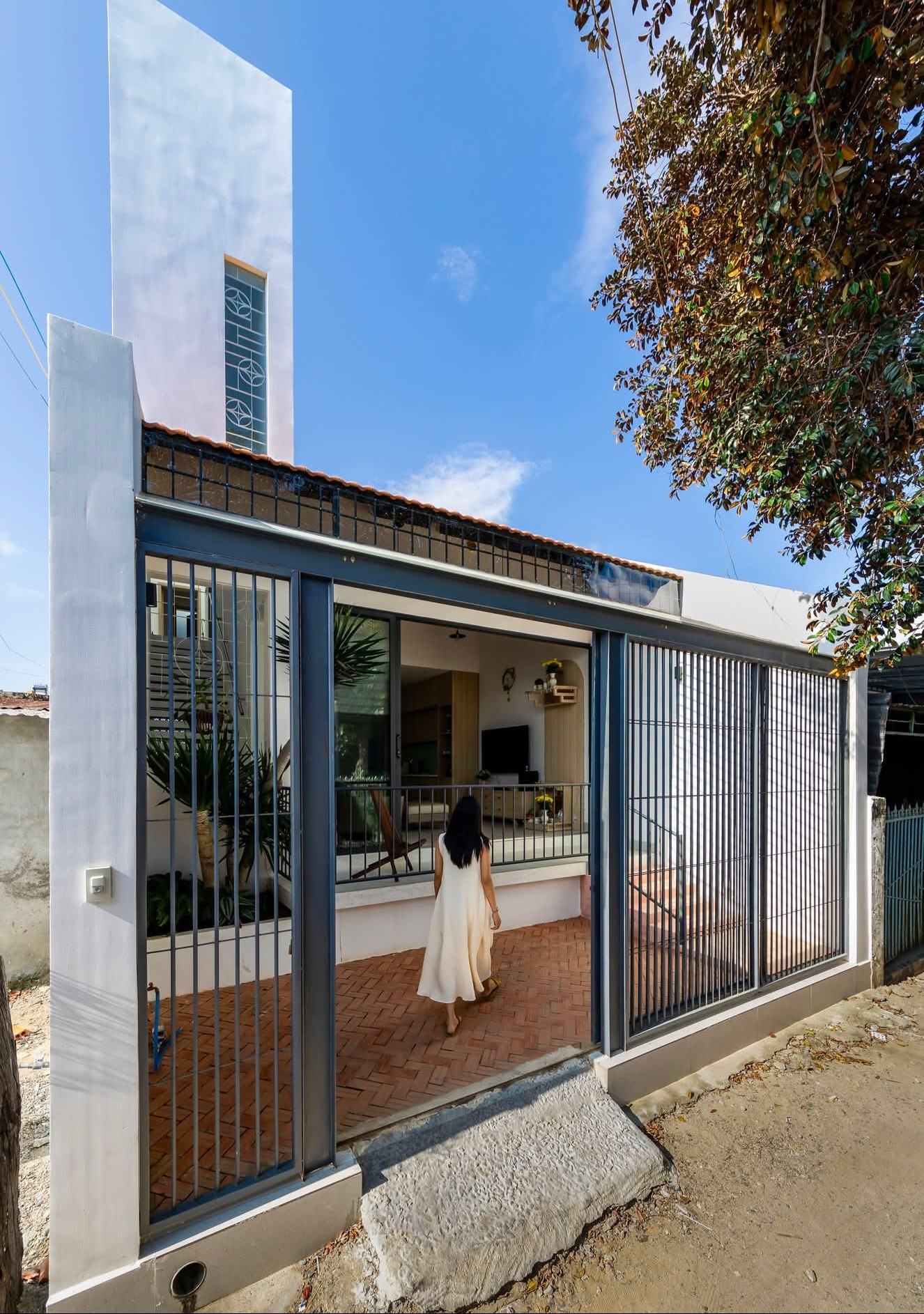 Căn nhà 170m2 với hình thức lạ mắt - Ảnh 1