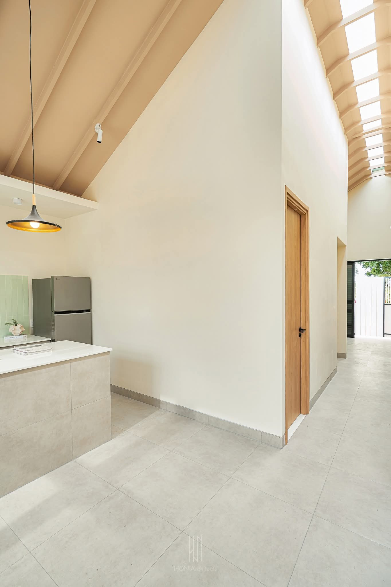 Nhà 85m2 có sân vườn lấy ánh sáng - Ảnh 12