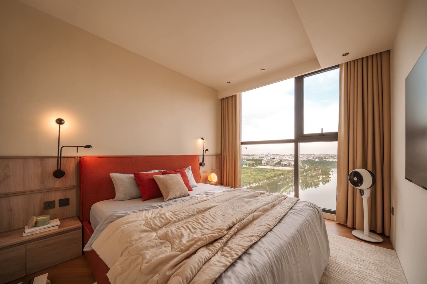 Căn hộ nhỏ 'chơi' màu khác biệt tạo nên không gian ấn tượng - Ảnh 12