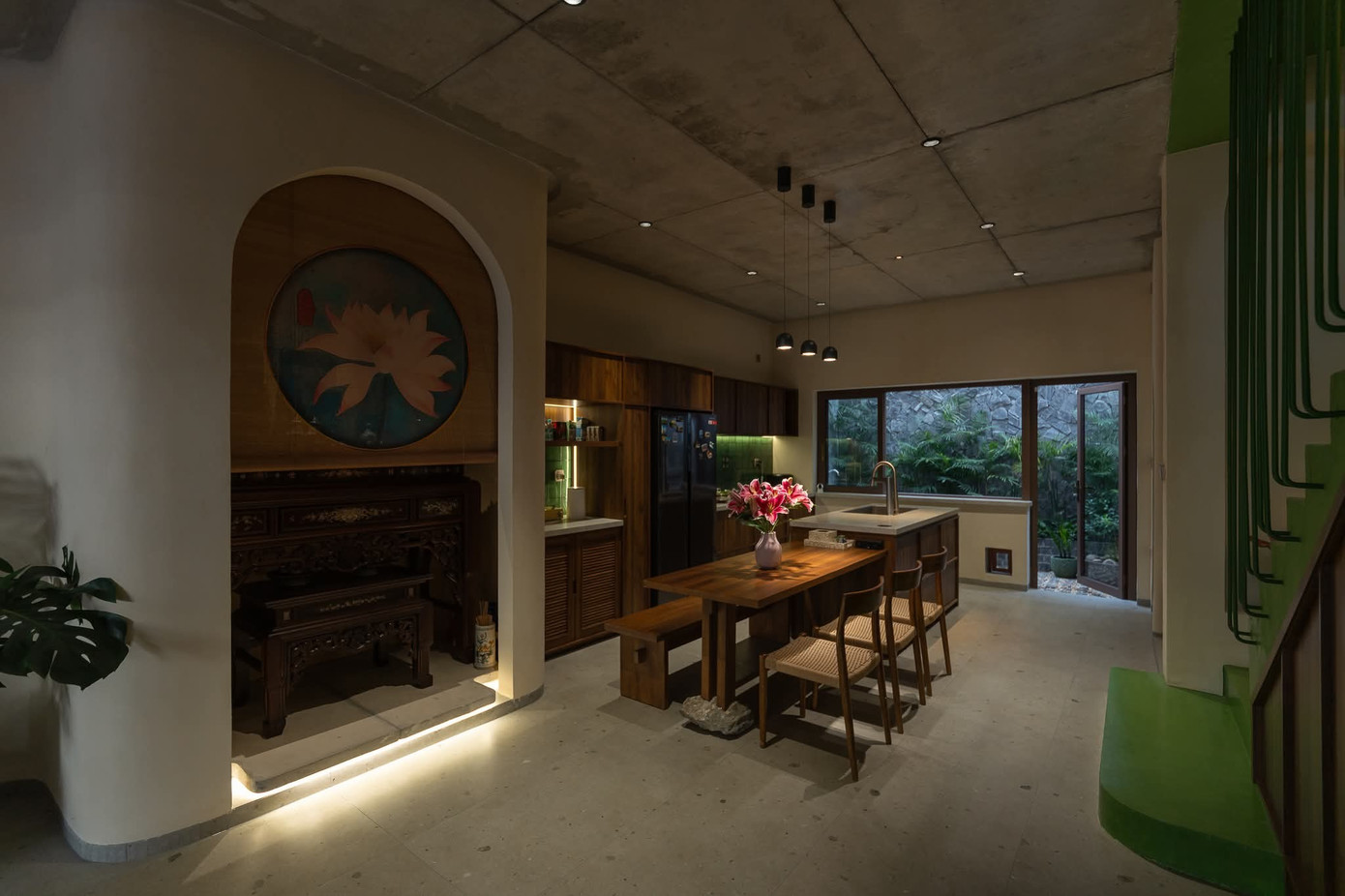 Thiết kế nhà phố đan xen phong cách hiện đại kết hợp với truyền thống - Ảnh 7