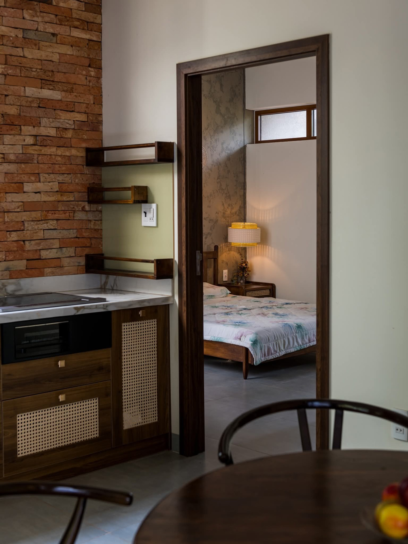 Thiết kế ngôi nhà 80m2 đầy ắp 'ký ức' con gái tặng mẹ - Ảnh 16