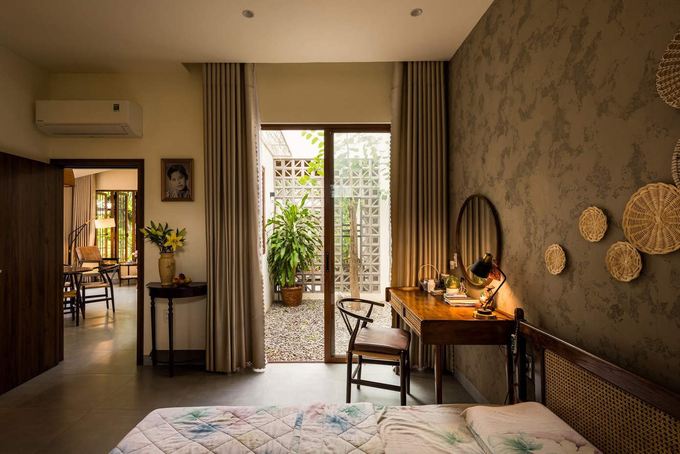 Thiết kế ngôi nhà 80m2 đầy ắp 'ký ức' con gái tặng mẹ - Ảnh 17