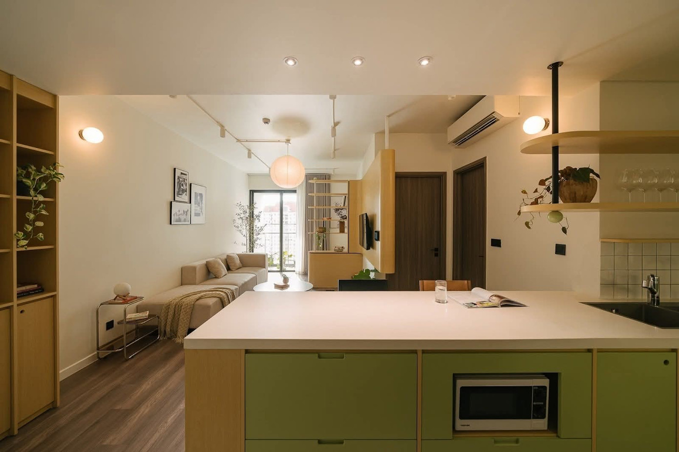 Căn hộ nhỏ 58m2 nhưng đủ đầy ấm cúng - Ảnh 7