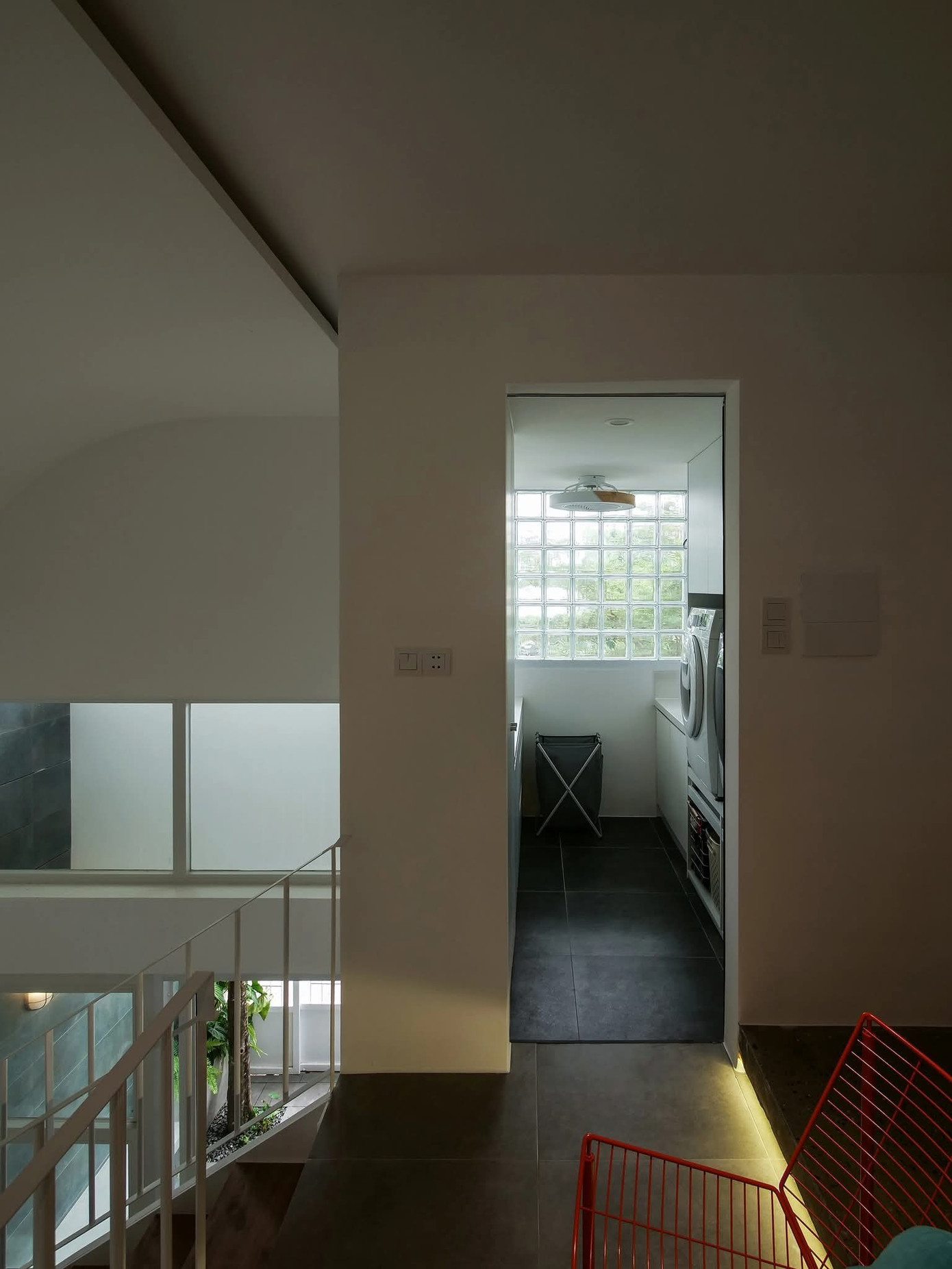 Nhà phố 100m2 thiết kế không phòng khách - Ảnh 5