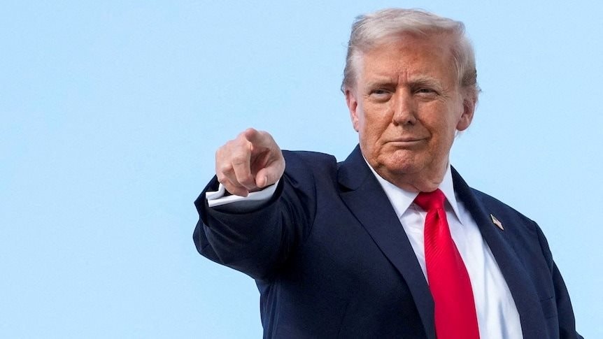 Ông Trump làm 1 điều với 2 tập đoàn tổng vốn hoá 100 tỷ USD của Nga, Trung Quốc và Ấn Độ ‘mất ăn mất ngủ’ - Ảnh 1