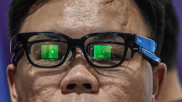 Món đồ được ví như "tương lai nhân loại"này chỉ vừa ra mắt, thế mà Trung Quốc đã có ngay hàng Made in China - Ảnh 1