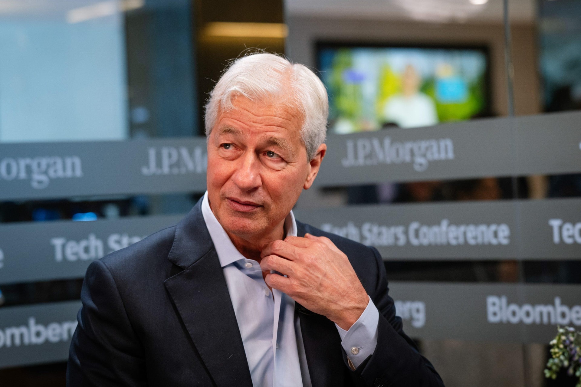 CEO JPMorgan: "Đây là lần hiếm hoi trong đời tôi thấy nắm giữ vàng là hợp lý" - Ảnh 1