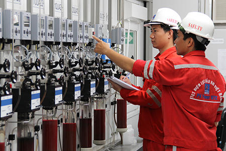 Hàng loạt công ty điện báo lãi lớn - Ảnh 1