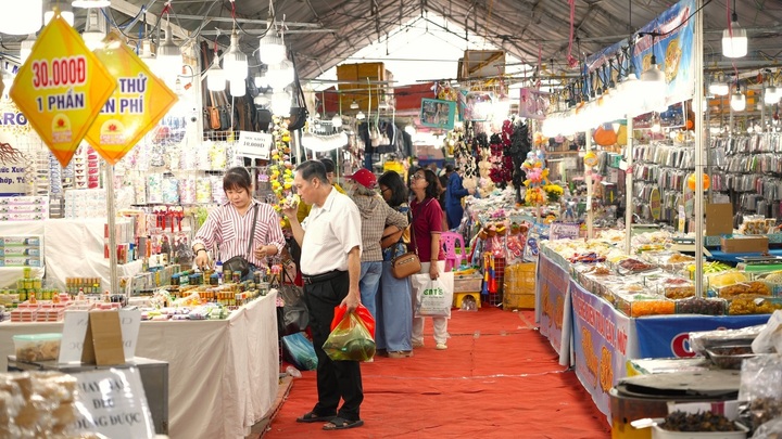 Hội chợ Mùa thu 2025: Kết nối thương mại gắn với trách nhiệm xã hội - Ảnh 2