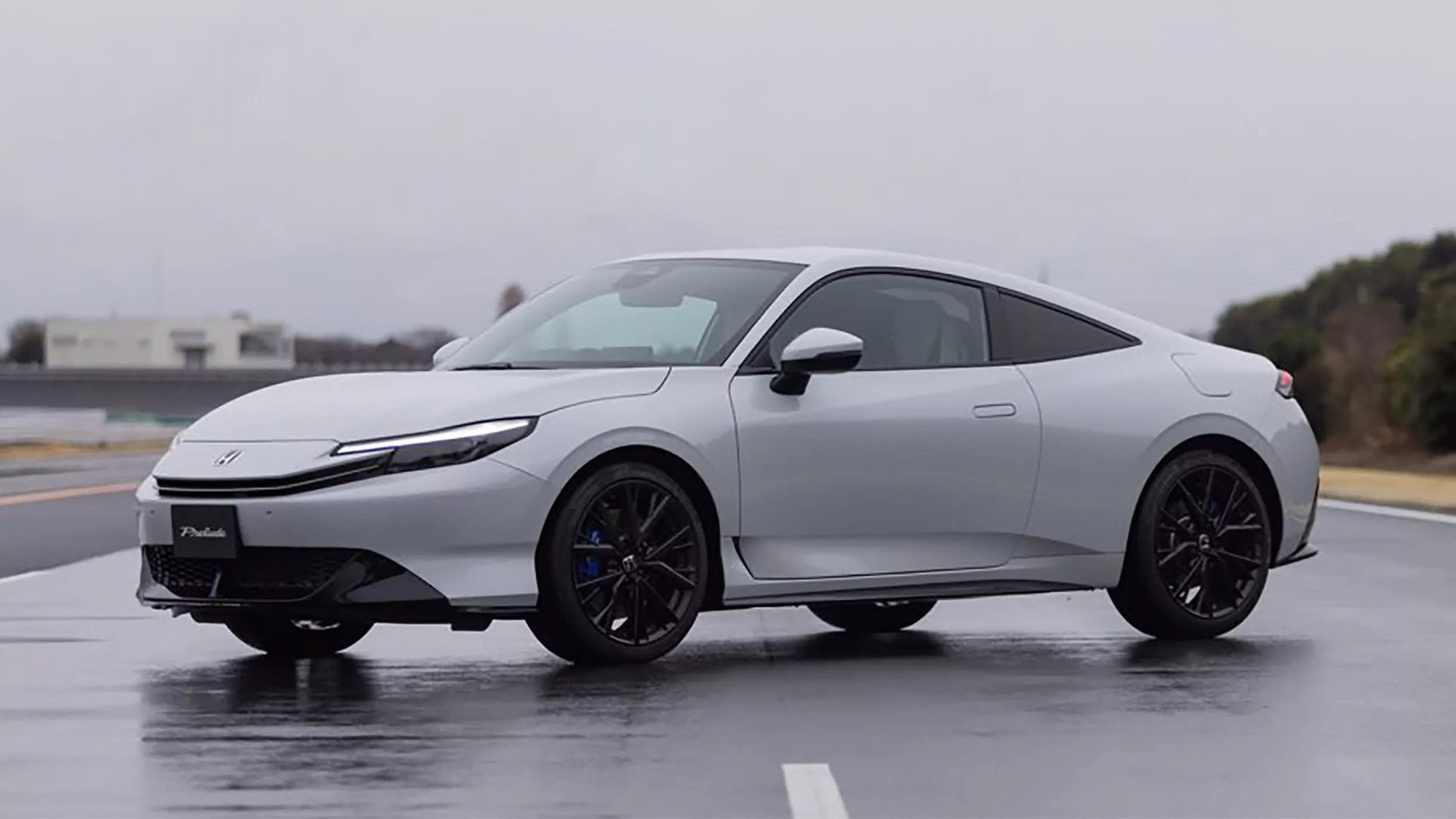 Mẫu xe thể thao nhiều điểm chung với Honda Civic này vừa ra mắt 1 tháng đã nhận 2.400 đơn hàng: Gấp 8 lần dự kiến, điều bất ngờ là khách hàng chủ yếu đã lớn tuổi - Ảnh 5