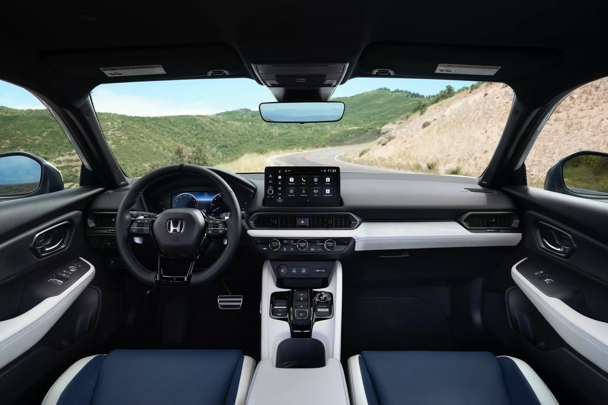 Mẫu xe thể thao nhiều điểm chung với Honda Civic này vừa ra mắt 1 tháng đã nhận 2.400 đơn hàng: Gấp 8 lần dự kiến, điều bất ngờ là khách hàng chủ yếu đã lớn tuổi - Ảnh 2